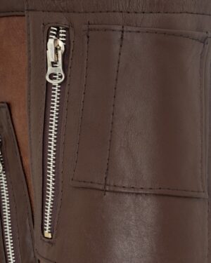 Kożuch damski z zamkami błyskawicznymi i kieszeniami na przodzie