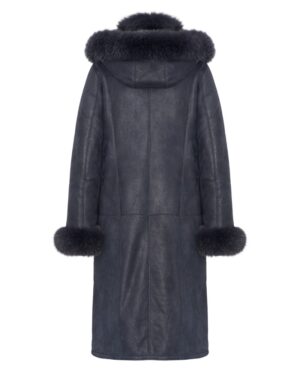 Kożuch damski w ciemnoniebieskim kolorze, z futrzanym kołnierzem i rękawami, idealny na zimowe dni