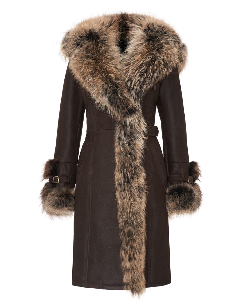 Kożuch damski w kolorze ciemnobrązowym z futrzanym kołnierzem i rękawami, z paskiem w talii