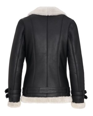 Kożuch damski z futrzanym kołnierzem i regulowanym paskiem w dolnej części