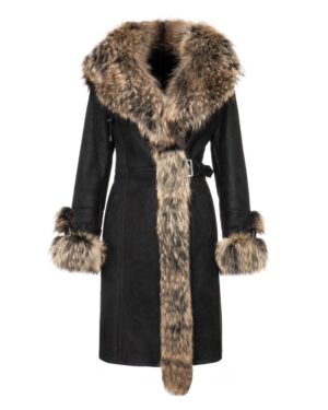 Czarny kożuch damski z futrzanym kołnierzem i rękawami, z paskiem w talii i eleganckim wykończeniem